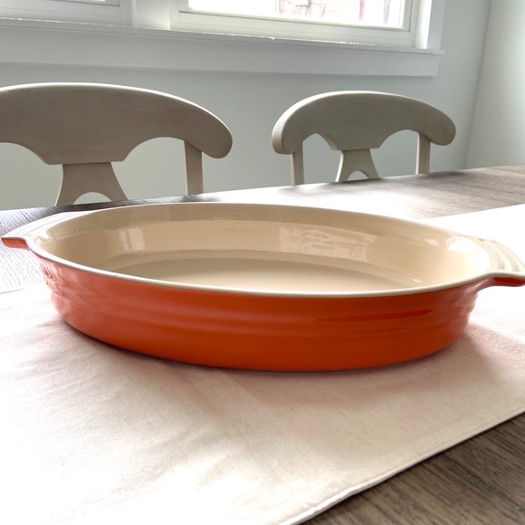 Le Creuset Kitchen Le Crueset Oval Baking Dish Poshmark